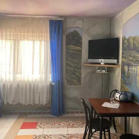 Zlaty Lev Hotel
