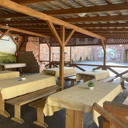 Hotel Zlaty Lev Puclice